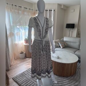 Max studio Womens skirt and top set Size S